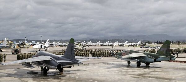 Rusya'nın Hmeymim üssünde 'eve dönüş' başladı - Sputnik Türkiye