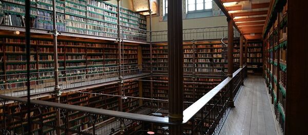 Kitapçı - Sputnik Türkiye