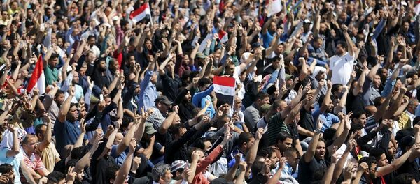 Irak’ta Şii lider Mukteda el Sadr yanlıları, Bağdat'taki Yeşil Bölge çevresinde ‘sivil itaatsizlik’ eylemi düzenledi. - Sputnik Türkiye