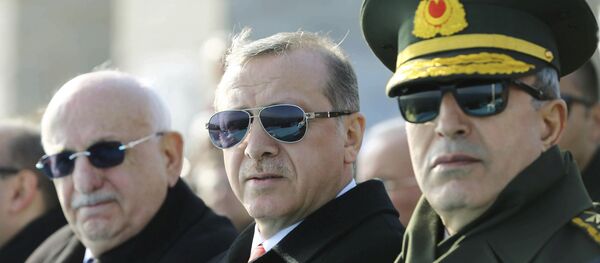 Recep Tayyip Erdoğan / Hulusi Akar / İsmail Kahraman - Sputnik Türkiye