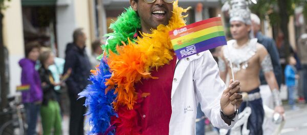 Norveç'in başkenti Oslo'daki Onur Yürüyüşü'nden - Sputnik Türkiye