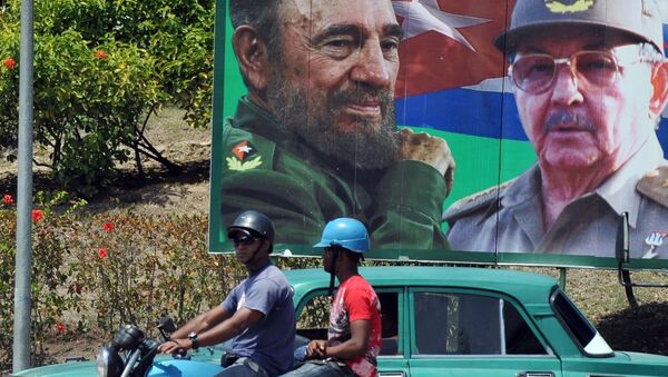 Fidel Castro- Raul Castro - Sputnik Türkiye