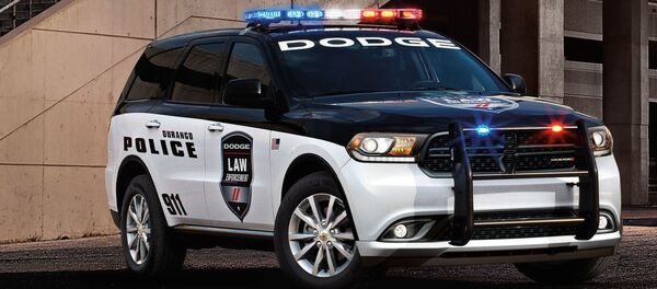 ABD ve Kanada’da polis görevlileri tarafından kullanılan DodgeDurango SSV. ABD ve Kanada’da polis görevlileri tarafından kullanılan DodgeDurango SSV. - Sputnik Türkiye