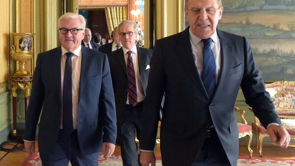 Rusya Dışişleri Bakanı Sergey Lavrov ve Almanya Dışişleri Bakanı Frank-Walter Steinmeier - Sputnik Türkiye