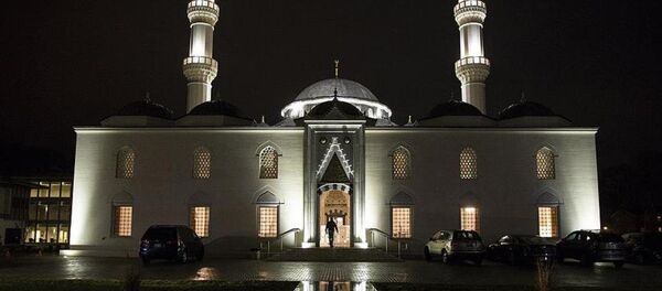 ABD'nin ilk Türk-İslam kuruluşu olacak ‘Amerika Diyanet Merkezi’, Cumhurbaşkanı Erdoğan'ın katılımıyla 2 Nisan'da açılacak. - Sputnik Türkiye