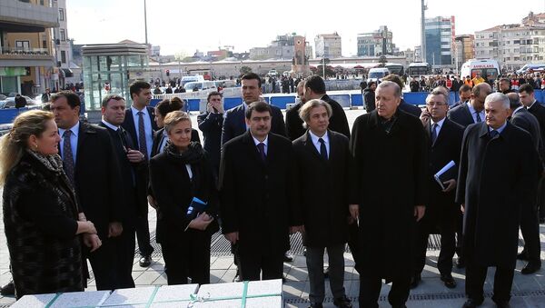 Cumhurbaşkanı Recep Tayyip Erdoğan, Taksim Meydanı'nda - Sputnik Türkiye