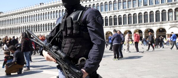 İtalya polisi - Sputnik Türkiye