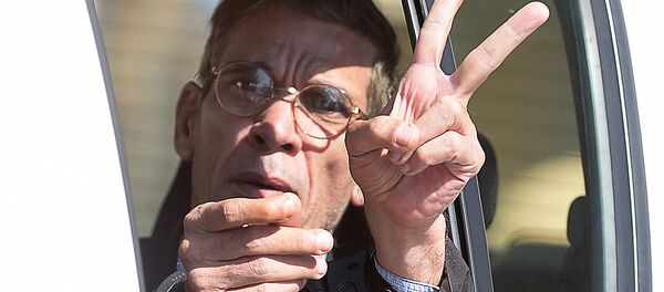 Mısır Havayolları'na ait uçağı kaçıran Seyfeddin Mustafa - Sputnik Türkiye