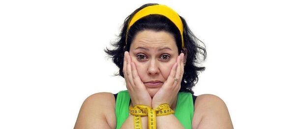 Dünyada obez insanların sayısının zayıflardan daha fazla olduğu belirlendi. - Sputnik Türkiye