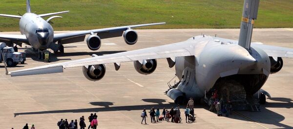 IŞİD'e karşı gerçekleştirilen operasyonlarda koalisyon güçlerinin kullandığı Adana'nın İncirlik Üssü'ndeki ABD'li personelin ailelerinin tamamı kentten ayrıldı. IŞİD'e karşı gerçekleştirilen operasyonlarda koalisyon güçlerinin kullandığı Adana'nın İncirlik Üssü'ndeki ABD'li personelin ailelerinin tamamı kentten ayrıldı. - Sputnik Türkiye