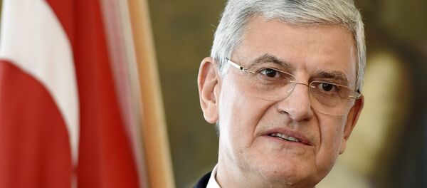 TBMM Dışişleri Komisyonu Başkanı Volkan Bozkır - Sputnik Türkiye