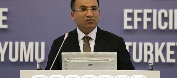 Adalet Bakanı Bekir Bozdağ - Sputnik Türkiye