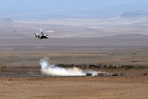 Ka-52 helikopteri Suriye'de - Sputnik Türkiye
