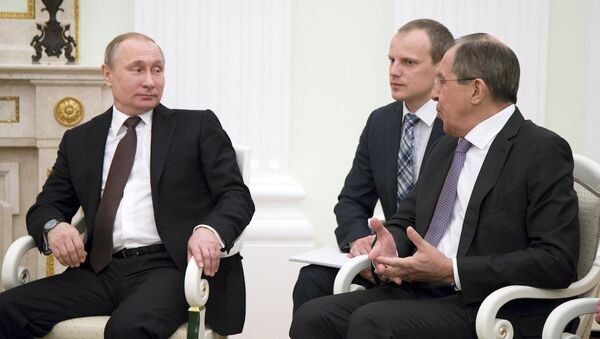 Rusya Devlet Başkanı Vladimir Putin, Dışişleri Bakanı Sergey Lavrov ve Avusturya Cumhurbaşkanı Heinz Fischer - Sputnik Türkiye