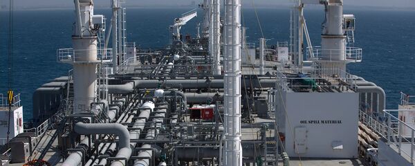 İsrail Elektrik Şirketi için çalışan bir doğalgaz gemisi İsrail Elektrik Şirketi için çalışan bir doğalgaz gemisi - Sputnik Türkiye