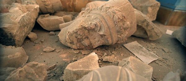 Palmira'da tahrip edilen tarihi eserler - Sputnik Türkiye