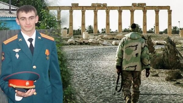 Suriye'de Palmira antik kenti yakınlarında hayatını kaybeden Aleksandr Porohorenko - Sputnik Türkiye