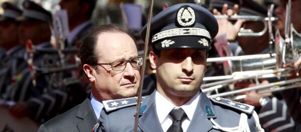 François Hollande François Hollande - Sputnik Türkiye