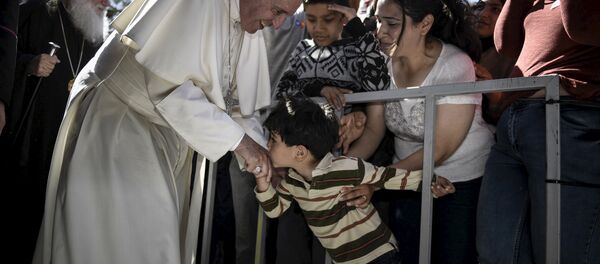 Papa Francis Midilli'de - Sputnik Türkiye
