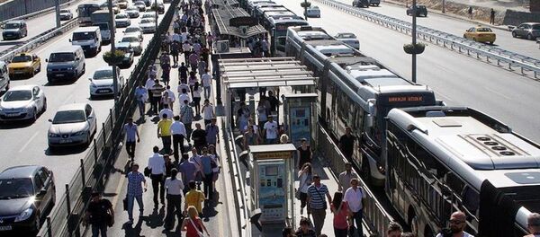 Metrobüs - Sputnik Türkiye