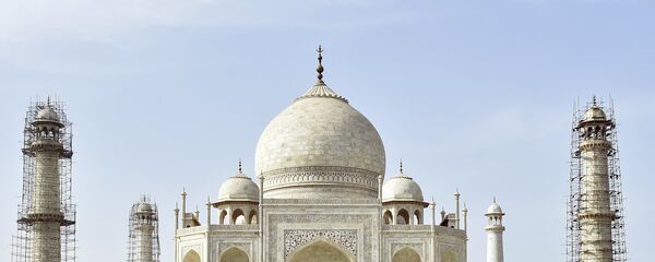 İngiltere Prensi William- Cambridge Düşesi Kate Middleton - Sputnik Türkiye