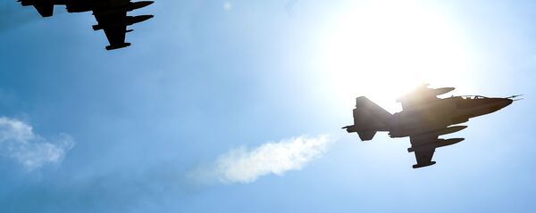 Rusya Hava Kuvvetlerinin 9 Mayıs provası - Sputnik Türkiye