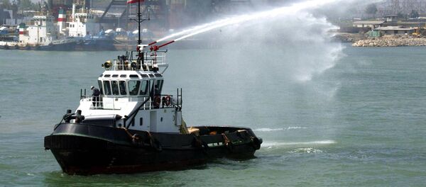 Hazar'da petrol platformu - Sputnik Türkiye