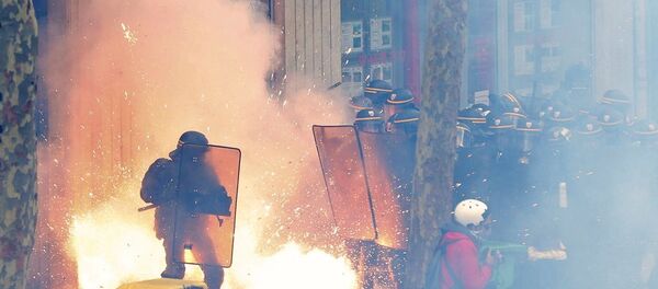 Fransa'da çalışma yasası protestoları - Sputnik Türkiye