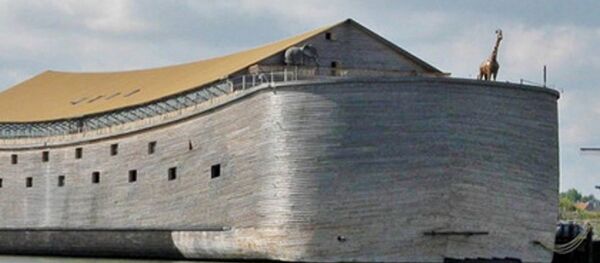 Efsanelerdeki Nuh’un gemisinin bir kopyasının Hollanda’dan hareket ederek, Atlantik okyanusunu geçip Brezilya’ya gideceği belirtildi. - Sputnik Türkiye