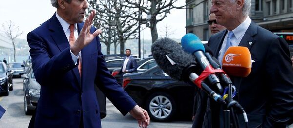 Staffan de Mistura - John Kerry - Sputnik Türkiye