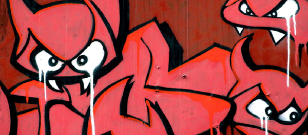 Küçük şeytanlar duvar resmi. - Sputnik Türkiye