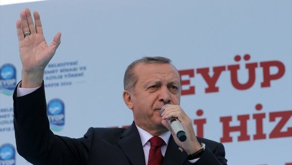 Cumhurbaşkanı Recep Tayyip Erdoğan, Eyüp Belediyesi hizmet binası ve toplu açılış törenine katılarak konuşma yaptı. - Sputnik Türkiye
