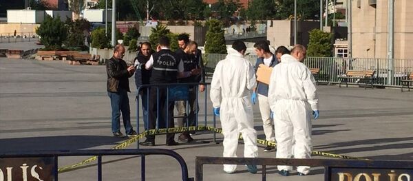 Can Dündar'a silahlı saldırı girişimi - Sputnik Türkiye