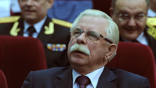 Rusya eski Devlet Başkan Yardımcısı, emekli general Aleksandr Rutskoy - Sputnik Türkiye