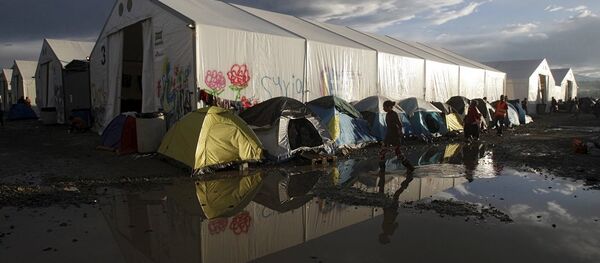 Yunanistan'ın Makedonya sınırında yer alan İdomeni kasabasındaki göçmen kampı - Sputnik Türkiye