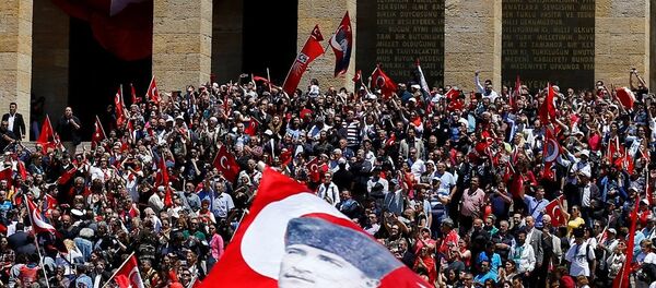 19 Mayıs Atatürk'ü Anma Gençlik ve Spor Bayramı, Anıtkabir'de kutlandı. - Sputnik Türkiye