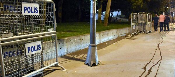 Gezi Parkı'na polis bariyerleri getirildi (arşiv) - Sputnik Türkiye