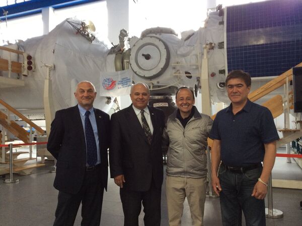 Guatemala vatandaşı 49 yaşındaki Vinicio Montoya de Leon Rusya’nın desteğiyle Orta Amerika’nın ilk astronotu olmaya hazırlanıyor. - Sputnik Türkiye