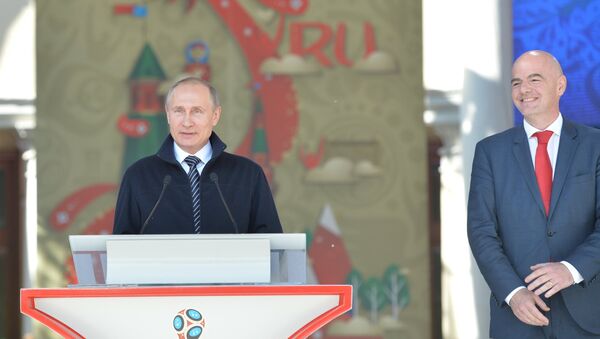 Rusya Devlet Başkanı Vladimir Putin- FIFA Başkanı Gianni Infantino - Sputnik Türkiye