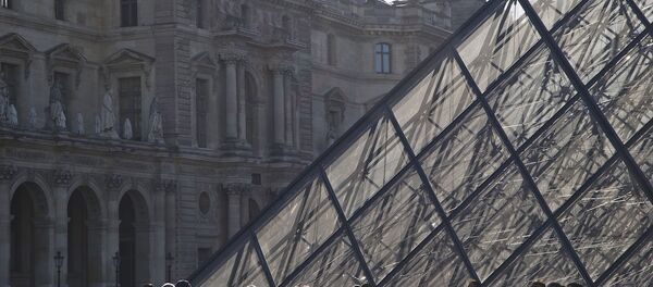 Louvre müzesi. - Sputnik Türkiye