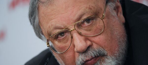 Azeri senarist Rüstem İbrahimbeyov - Sputnik Türkiye