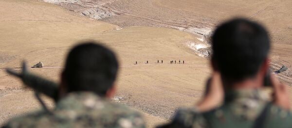 Demokratik Suriye Güçleri - Menbiç operasyonu - Sputnik Türkiye
