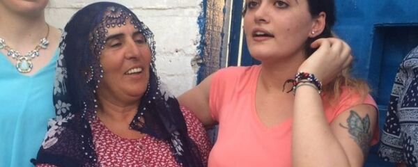 Kendisine şiddet uygulayan ve fuhuşa zorlayan eşi Hasan Karabulut’u öldürdüğü için 15 yıl hapis cezası alan Çilem Doğan’ın nakdi kefaletle serbest bırakılmasına karar verildi. - Sputnik Türkiye