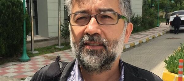 Sınır Tanımayan Gazeteciler (RSF) Türkiye Temsilcisi Erol Önderoğlu Sınır Tanımayan Gazeteciler (RSF) Türkiye Temsilcisi Erol Önderoğlu - Sputnik Türkiye