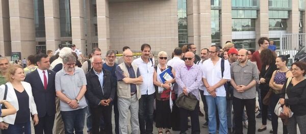 Nadire Mater, Yıldırım Türker, Tuğrul Eryılmaz ve Faruk Balıkçı - Sputnik Türkiye