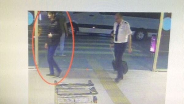 İstanbul Atatürk Havalimanı'ndaki saldırının faillerinden biri - Sputnik Türkiye