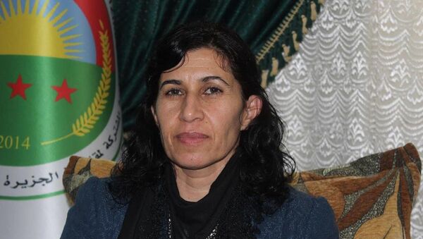 Rojava ve Kuzey Suriye Kurucu Meclisi Demokratik Federal Sistemi Eş Başkanı Hediye Yusuf - Sputnik Türkiye