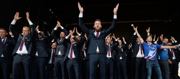 İzlanda Milli Takımı evine döndü - Sputnik Türkiye