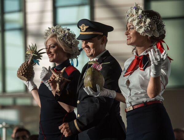 Yüksek hostes modası Moskova'da - Sputnik Türkiye