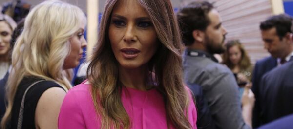 Melania Trump, wife of Republican U.S. presidential candidate Donald Trump Melania Trump, wife of Republican U.S. presidential candidate Donald Trump - Sputnik Türkiye